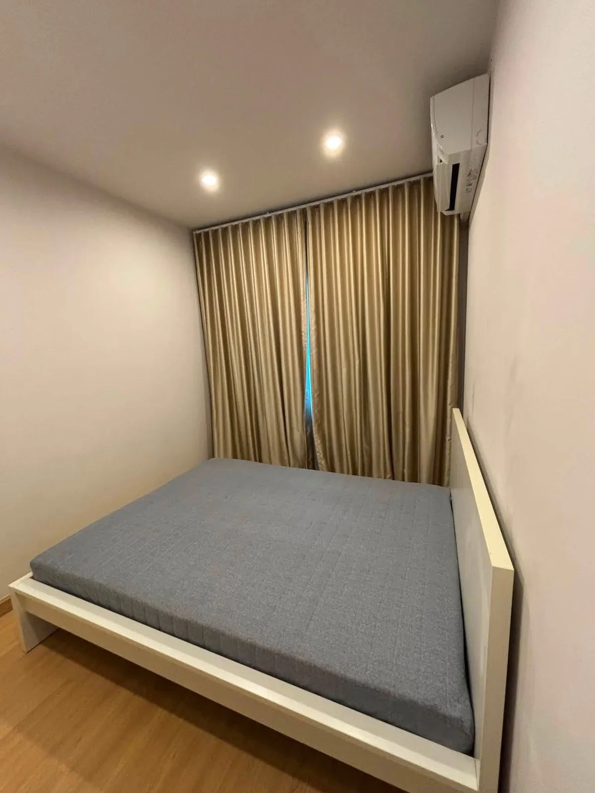 Townhouse 3 Bedrooms 2 Bathroom in East Pattaya photo 28