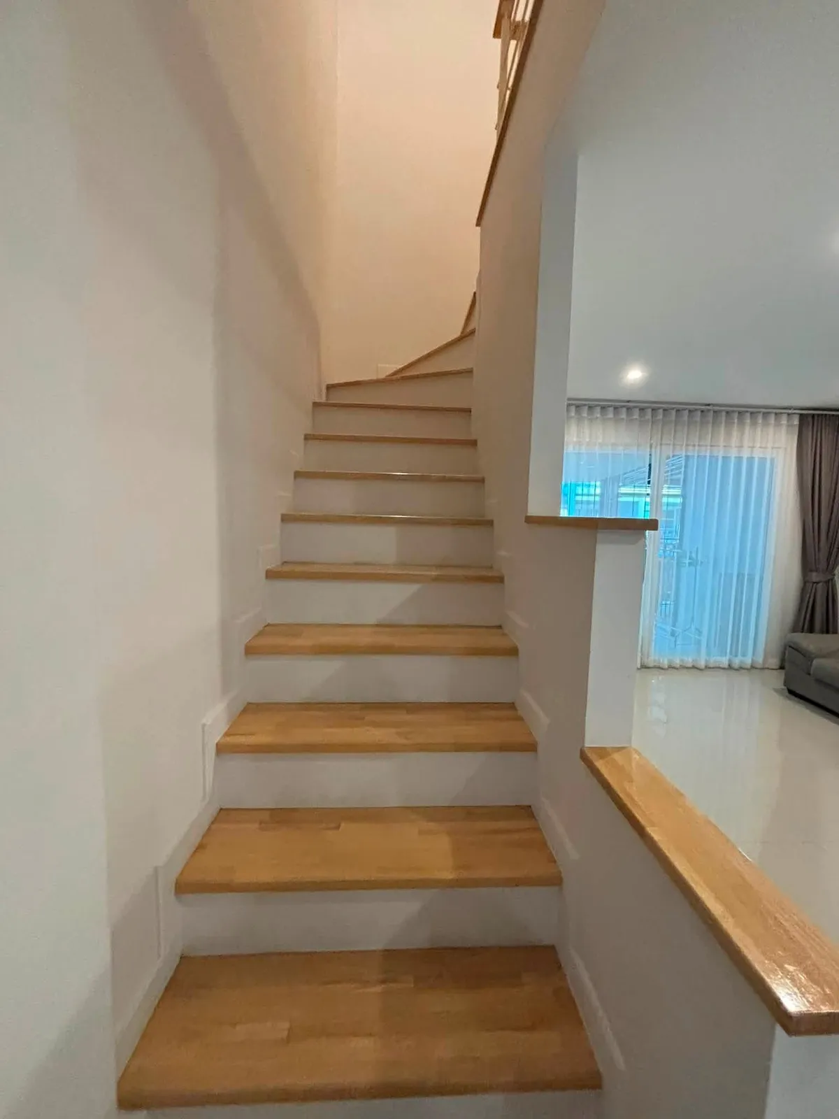 Townhouse 3 Bedrooms 2 Bathroom in East Pattaya photo 24