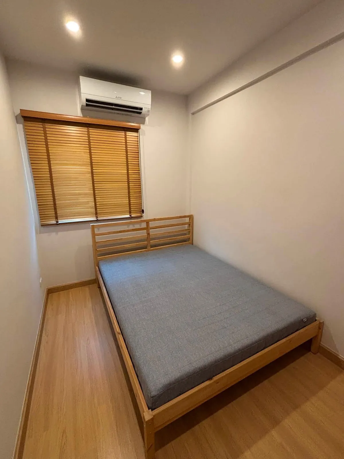 Townhouse 3 Bedrooms 2 Bathroom in East Pattaya photo 32