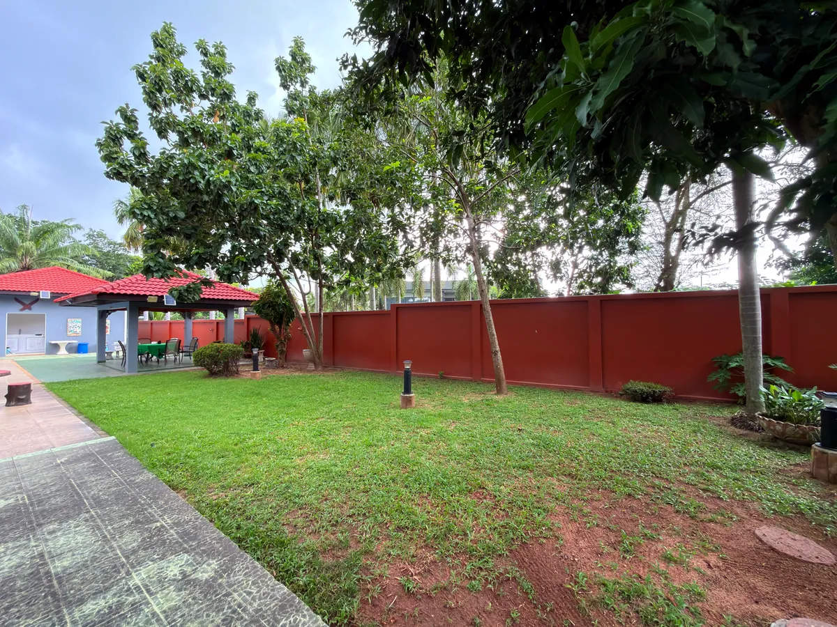 Tranquil Resort Style 4 Bed 4 Bath House with Pool on Large 1 Rai Land For Rent in Mabprachan Lake photo 14