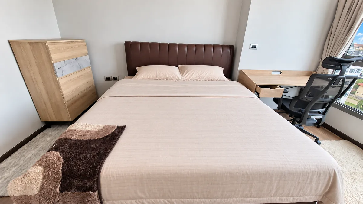 Renovated 1-Bedroom Condo for Rent at The Peak Towers, Pratumnak photo 9