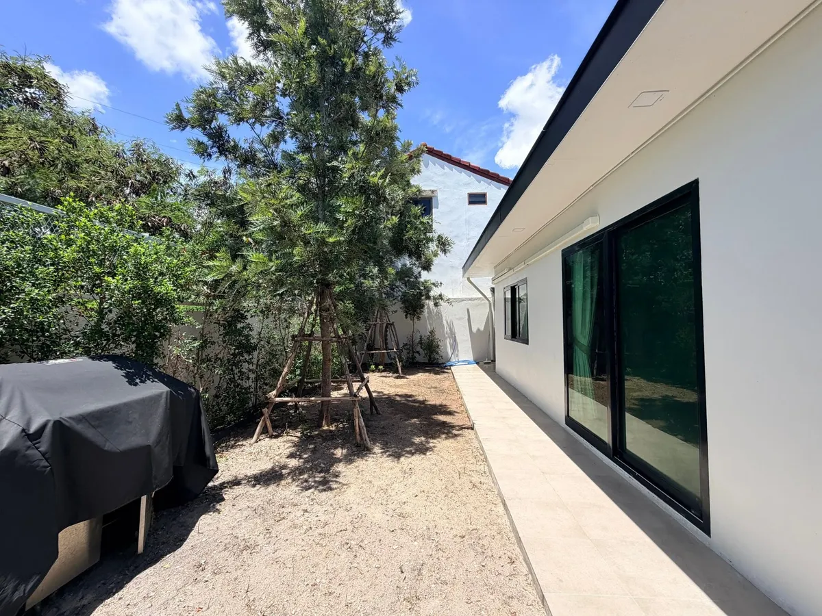Modern Single Story house 3 bedrooms 2 bathrooms in East Pattaya for RENT photo 17