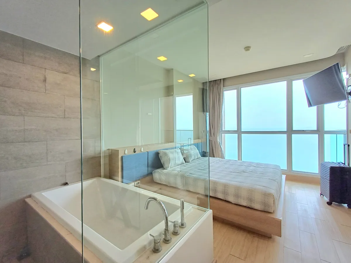 Beachfront stunning seaview 1 bedroom 1 bahtroom in Cetus Jomtien for RENT photo 7