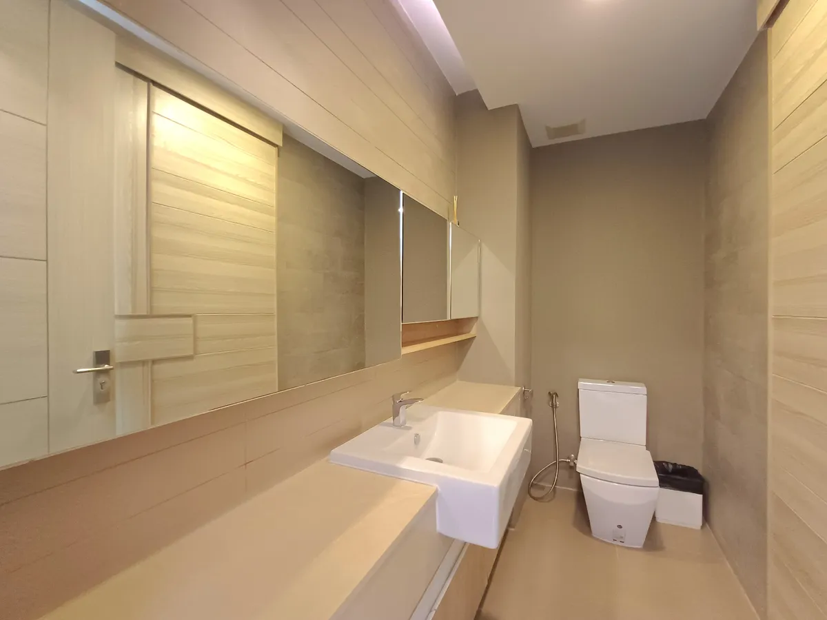 Beachfront stunning seaview 1 bedroom 1 bahtroom in Cetus Jomtien for RENT photo 9