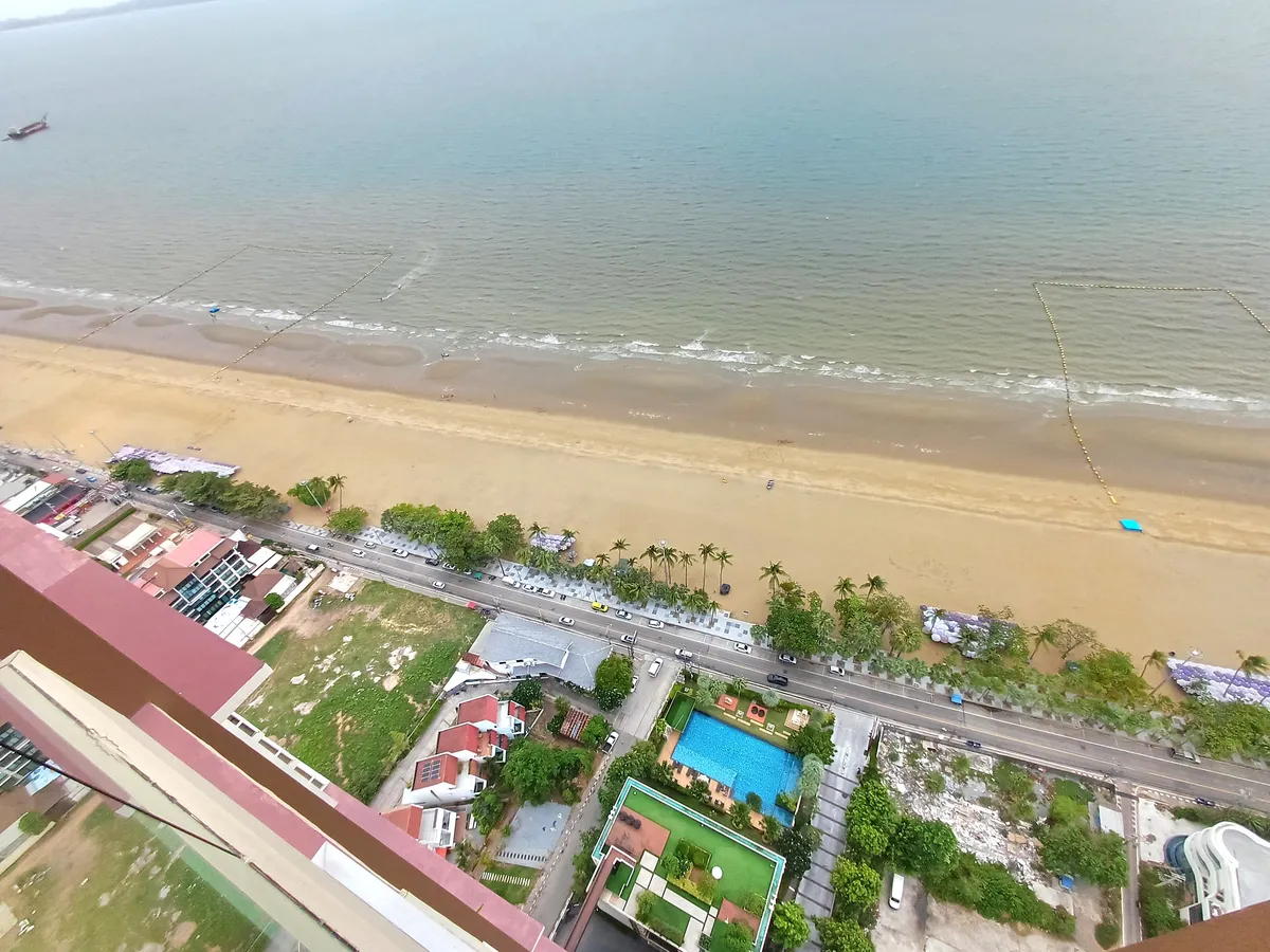 Beachfront stunning seaview 1 bedroom 1 bahtroom in Cetus Jomtien for RENT photo 12