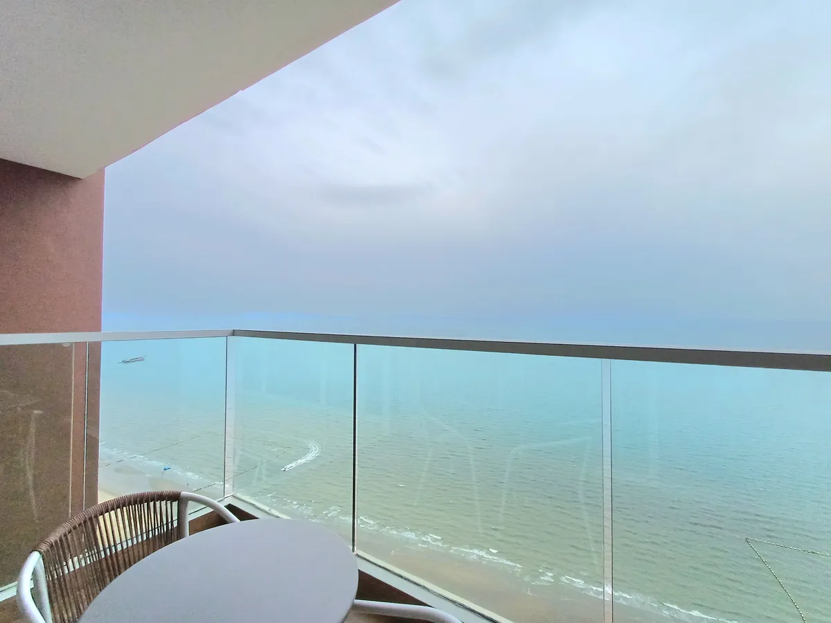 Beachfront stunning seaview 1 bedroom 1 bahtroom in Cetus Jomtien for RENT photo 11