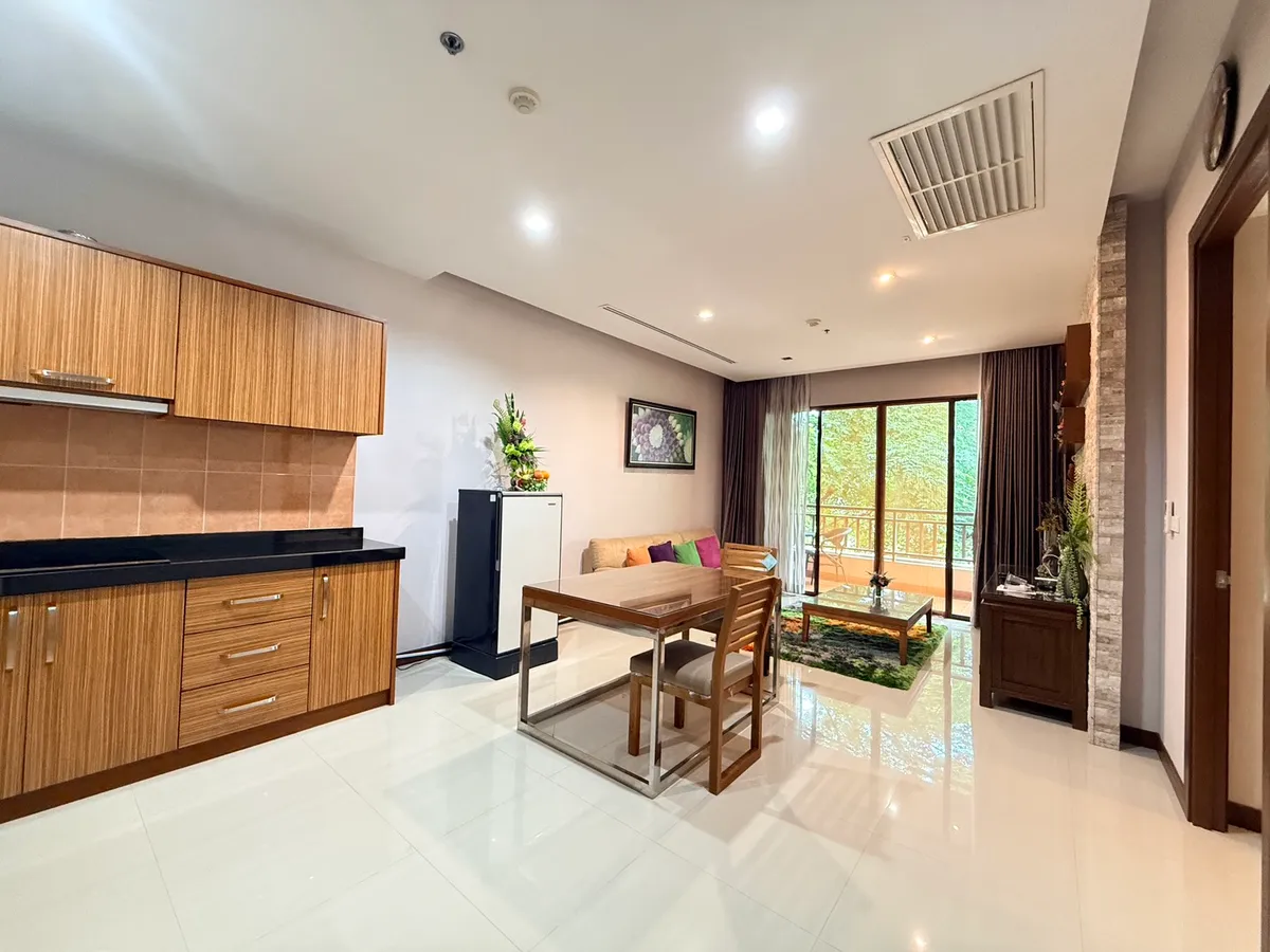 Condo for Sale in South Pattaya - Pattaya City Resort