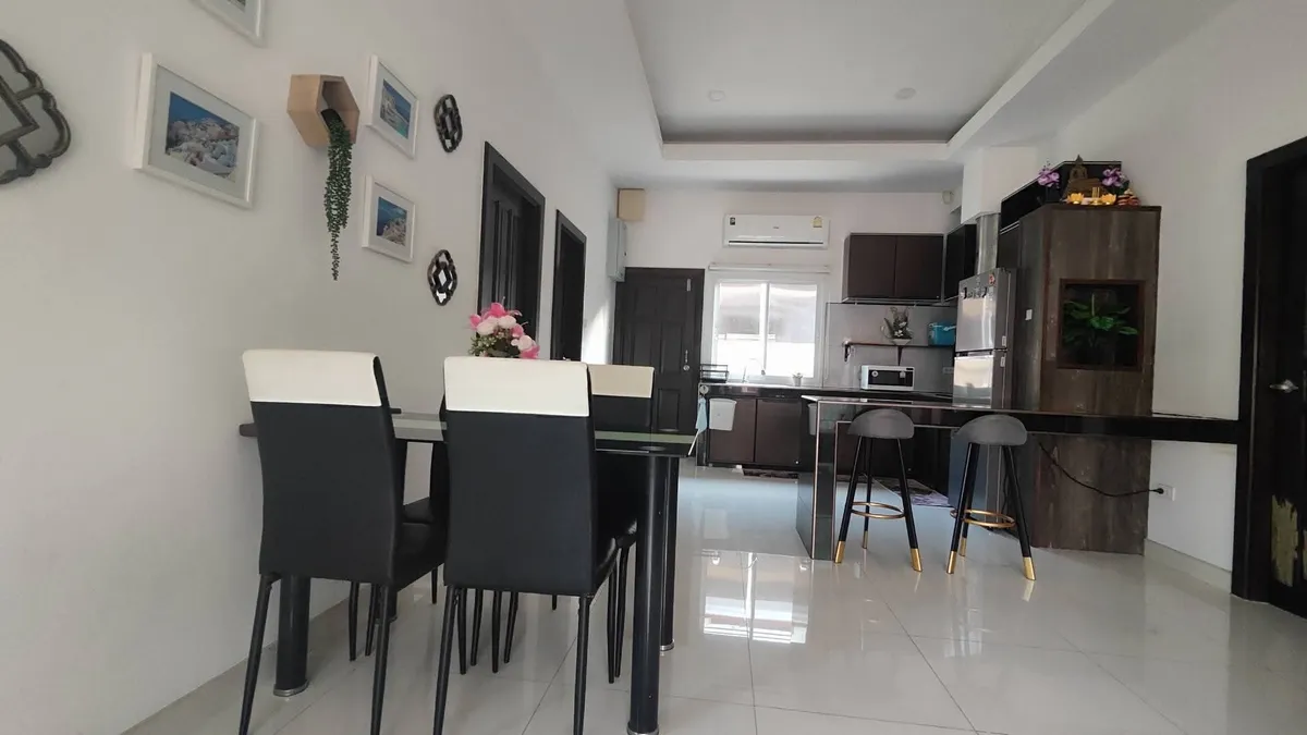 Pool villa for rent 3 Bedrooms 2 Bathrooms in Huay yai photo 9