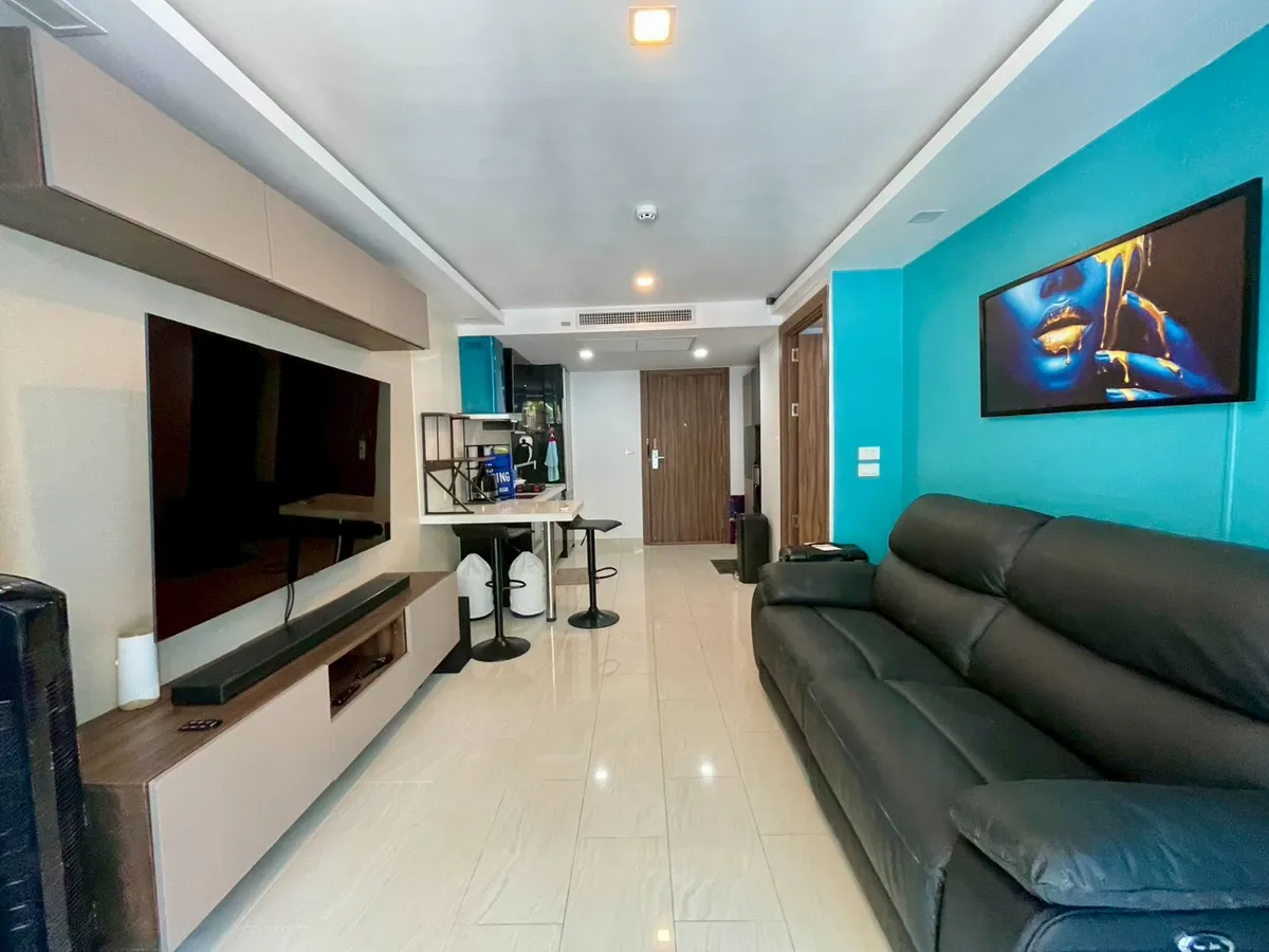 Grand Avenue For Rent