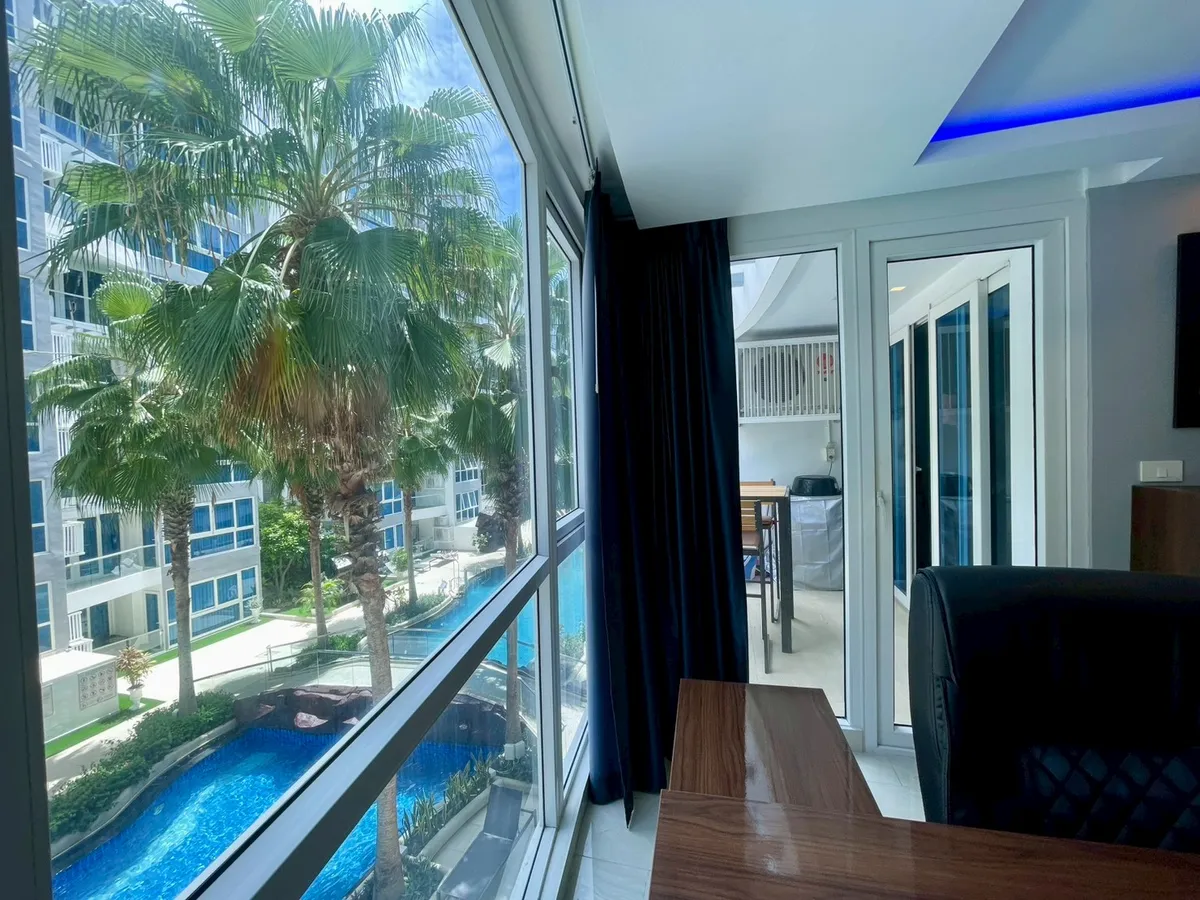 Grand Avenue For Rent photo 14
