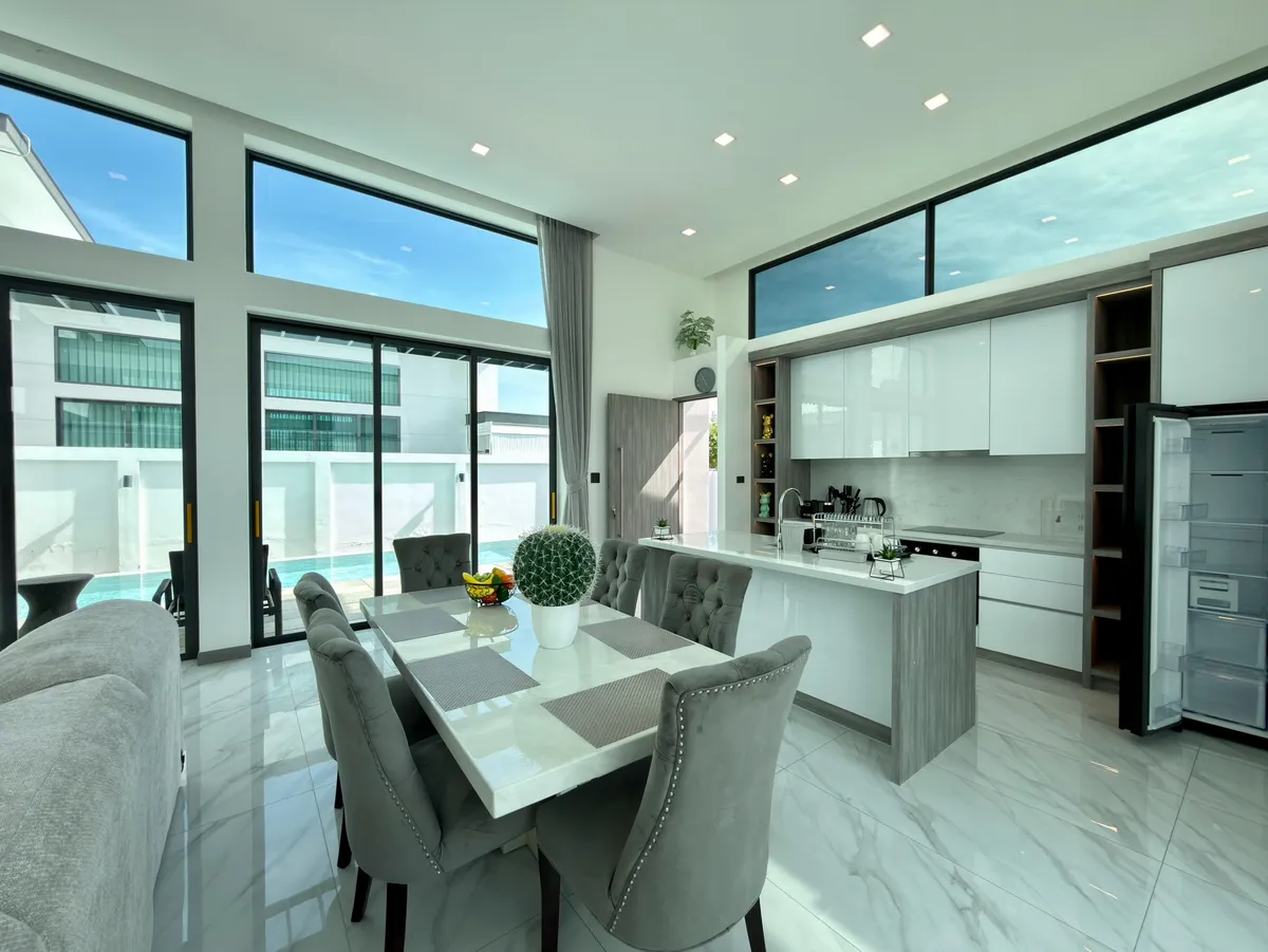 Modern three bed villa by Chaknok Lake photo 7