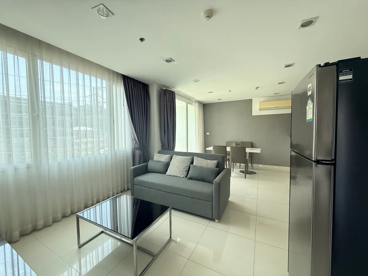 1 Bed 2 Bath Condo In Pratumnak