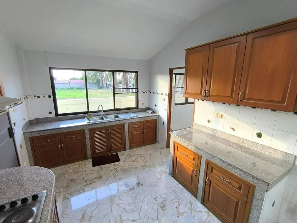 House For Sale In East Pattaya photo 10
