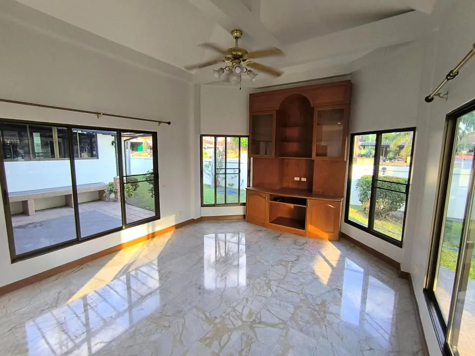 House For Sale In East Pattaya photo 15