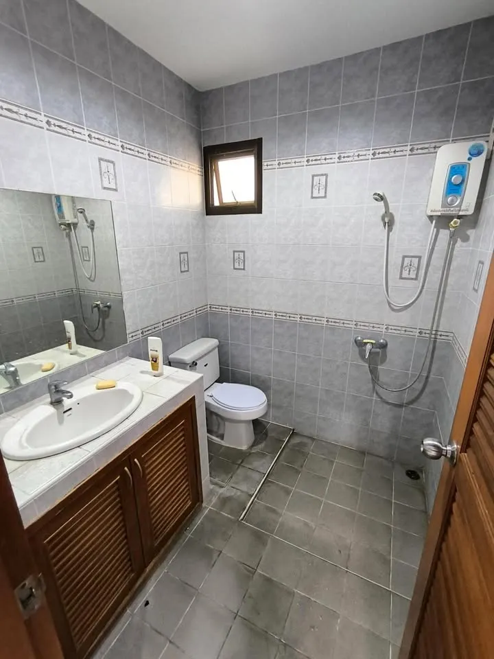 House For Sale In East Pattaya photo 13