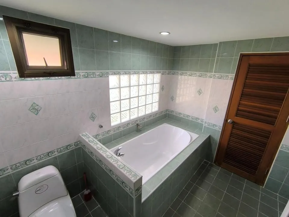 House For Sale In East Pattaya photo 4