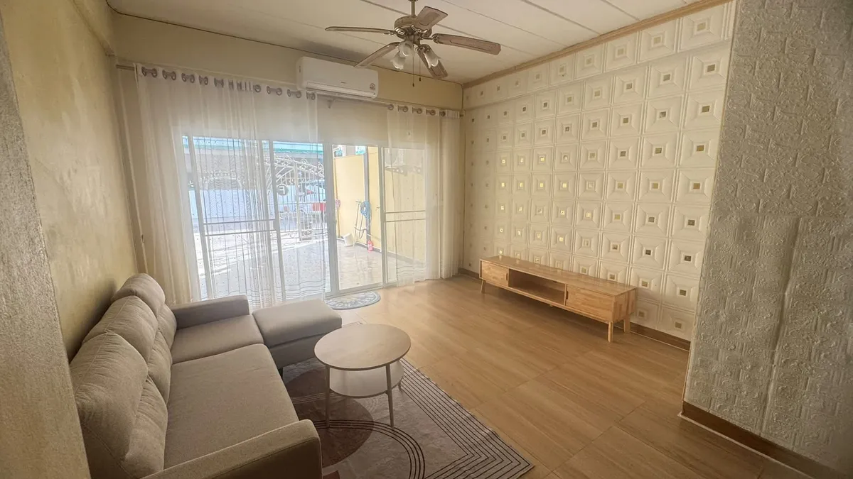 Town House For Rent 2 Bedroom 2 bathroom photo 8