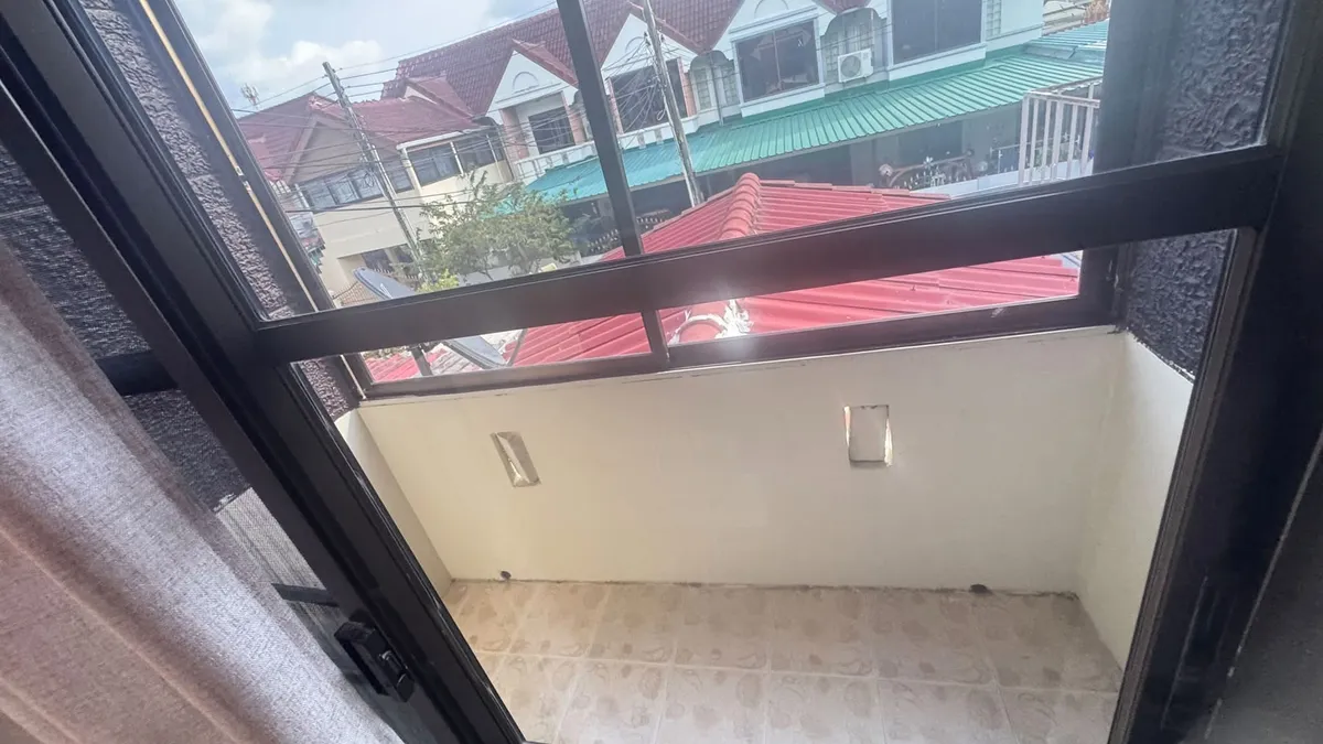 Town House For Rent 2 Bedroom 2 bathroom photo 19