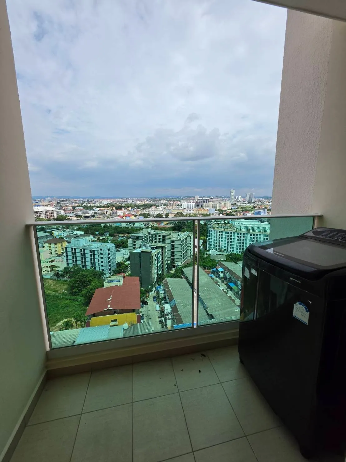 One bedroom For Rent In Central Pattaya photo 5