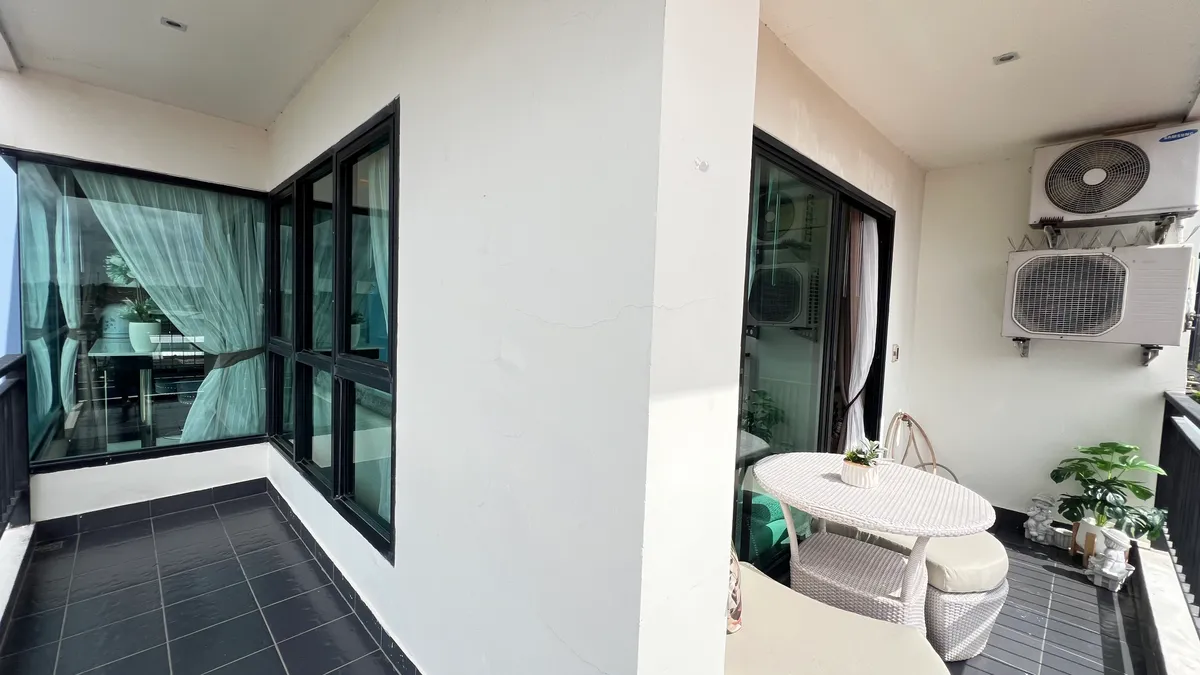 Corner room 1 Bedroom 1 Bedroom in East pattaya photo 15
