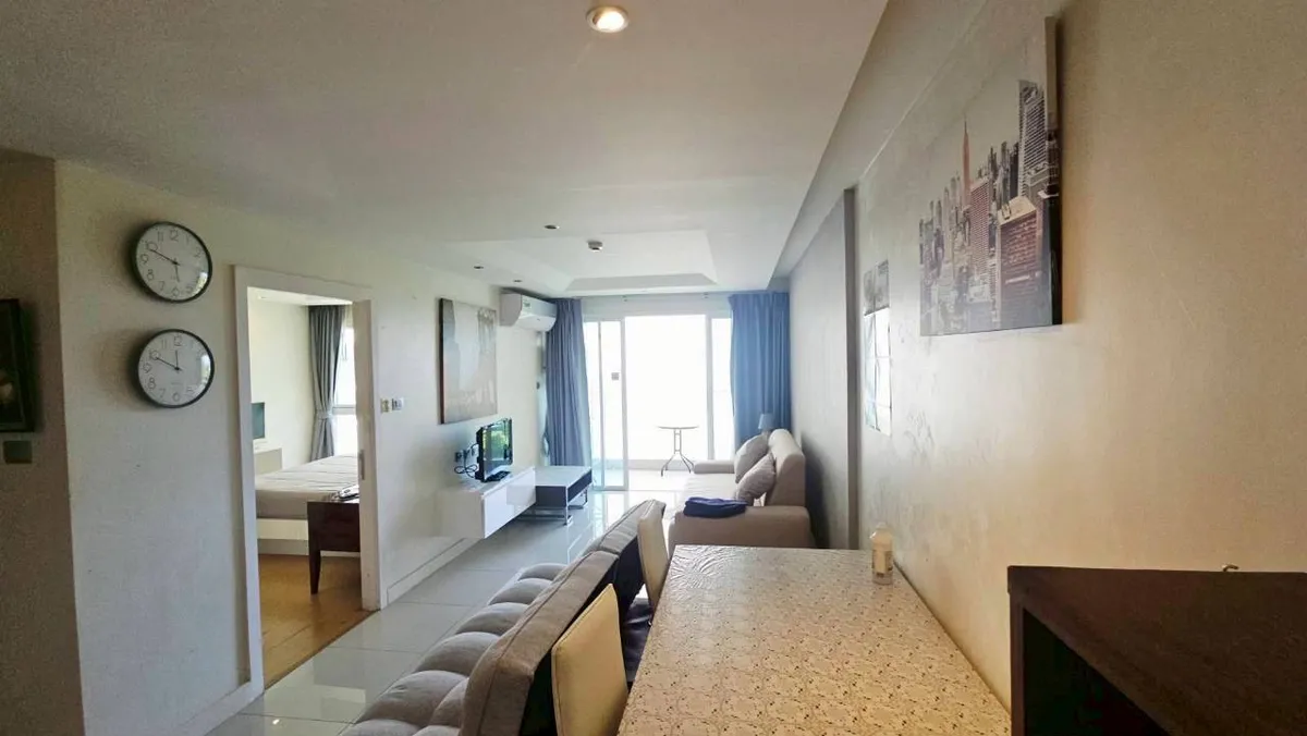 Sunset Boulevard Residence 2