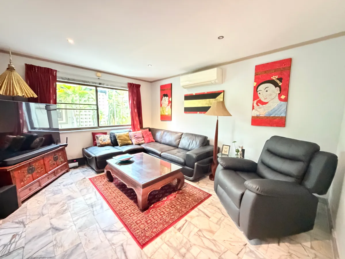 Pet friendly First and Second floor villa for rent ( communal pool) photo 10