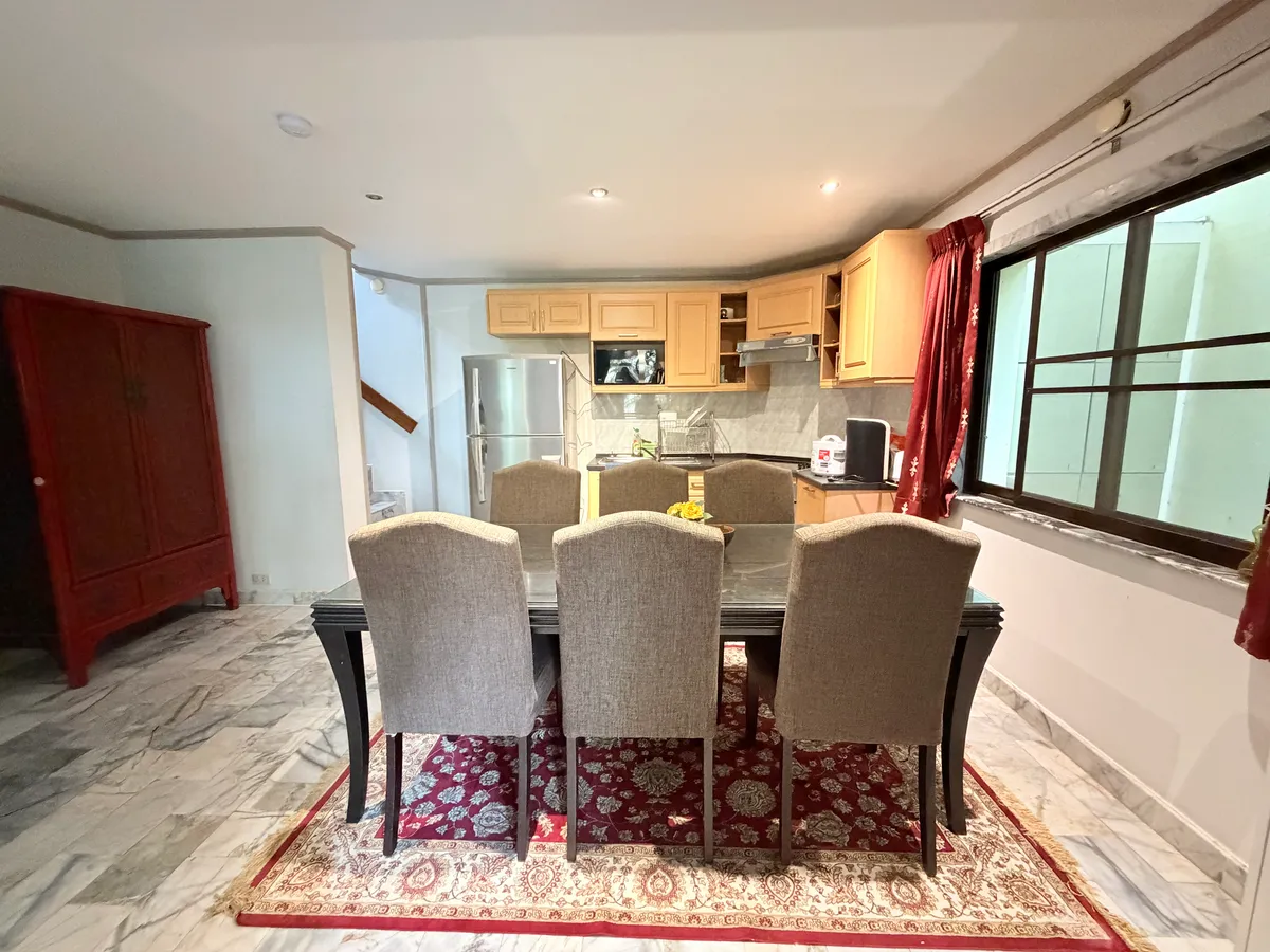 Pet friendly First and Second floor villa for rent ( communal pool) photo 17