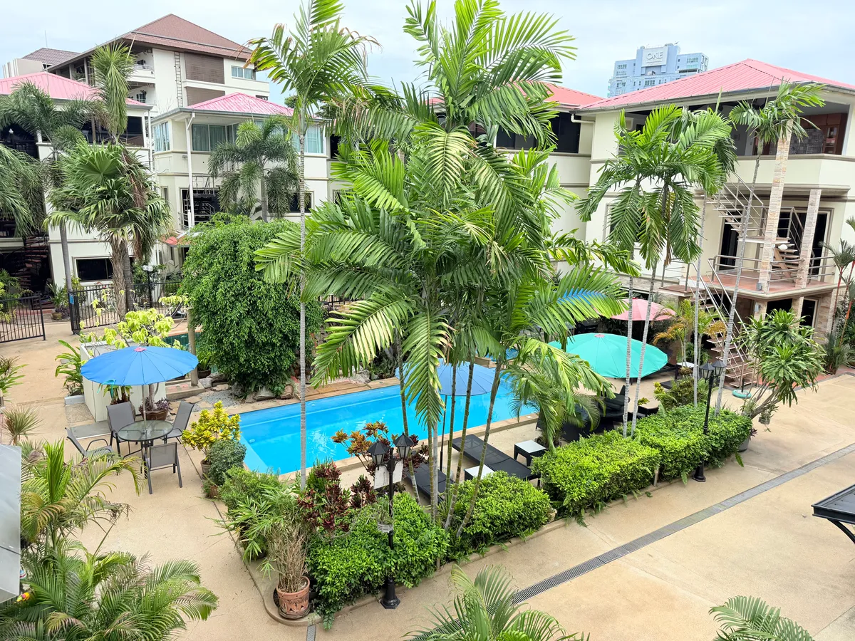 Pet friendly First and Second floor villa for rent ( communal pool) photo 16