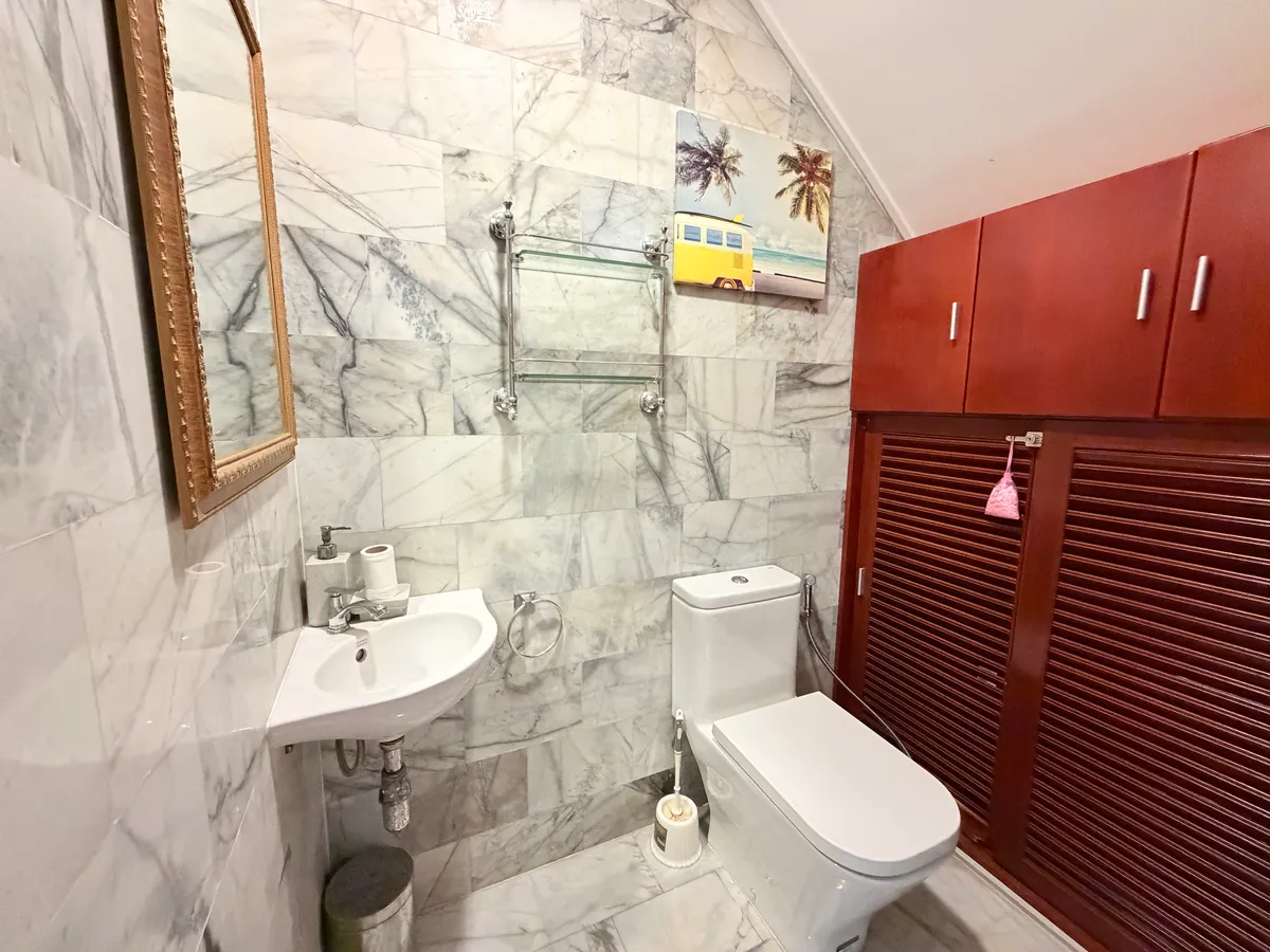 Pet friendly First and Second floor villa for rent ( communal pool) photo 18