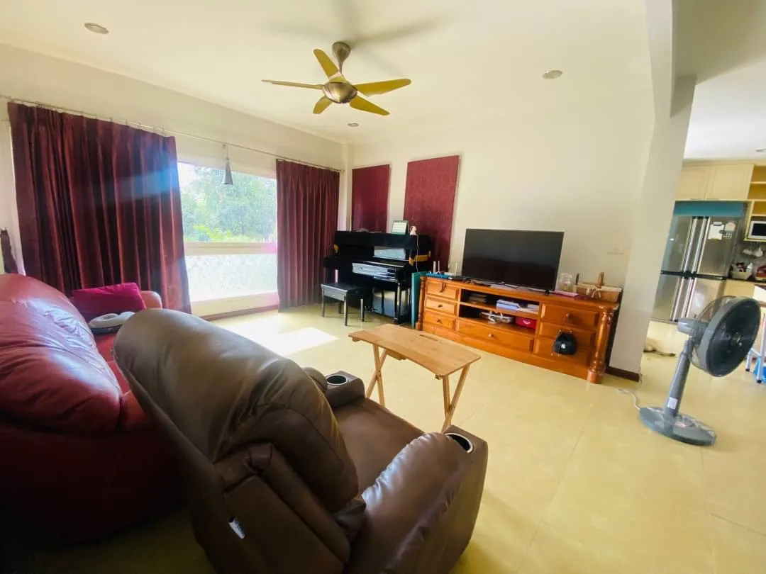 2 Story house 4 Bedrooms 5 Bathroom in East Pattata photo 4