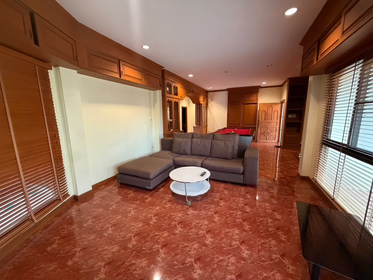 SP Private Pool Villa for rent in the east Pattaya photo 3