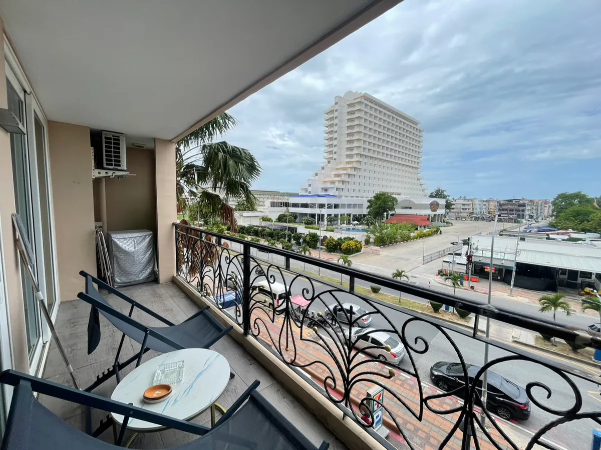 Atlantis Resort Condo in Jomtien photo 13