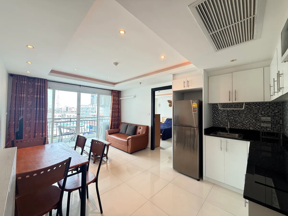 Large City View 1 Bed 1 Bath Condo In Central Pattaya photo 7