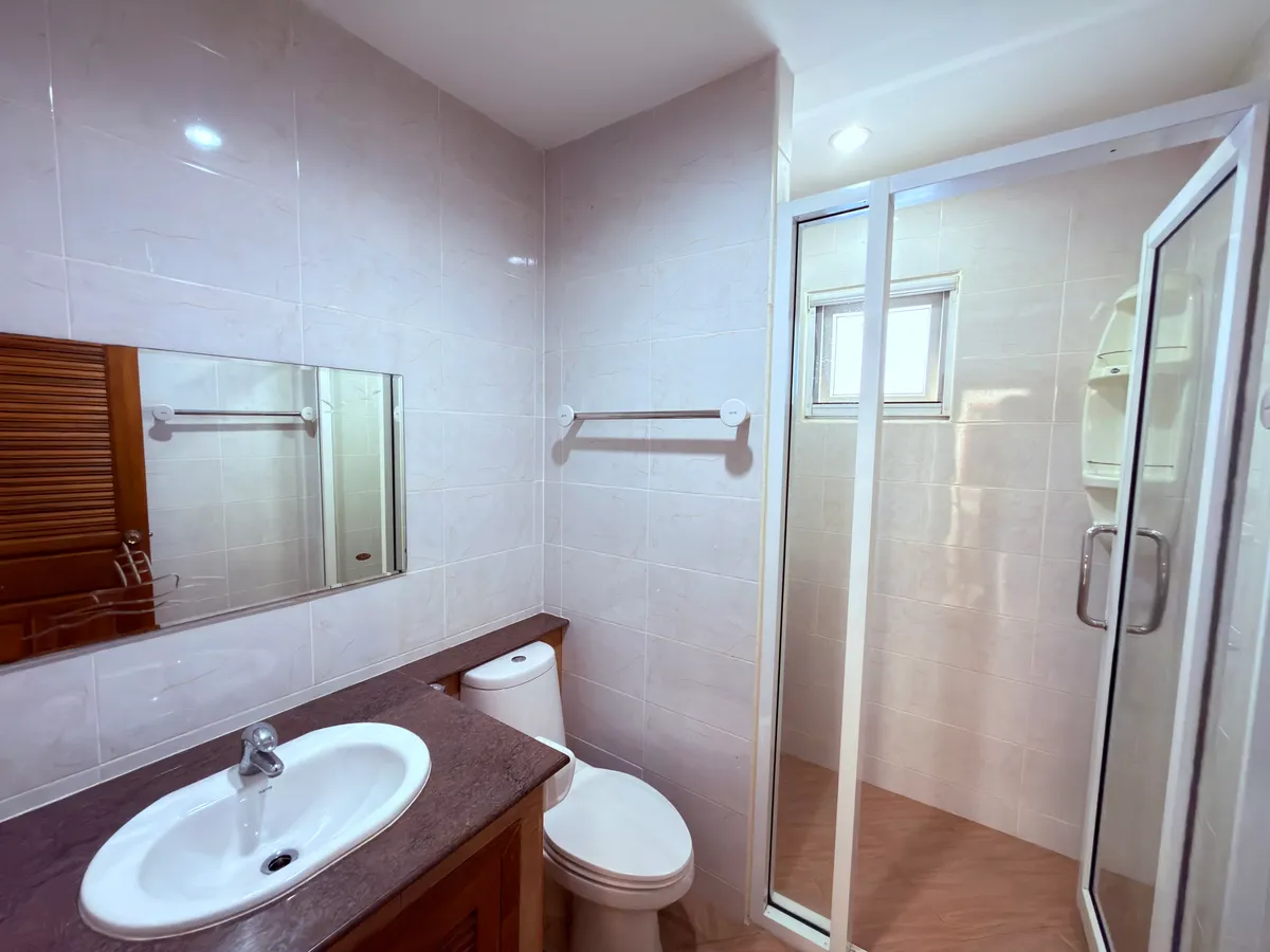 5 Bed 4 Bath House with Private Pool For Rent in Soi Siam Country Club photo 35
