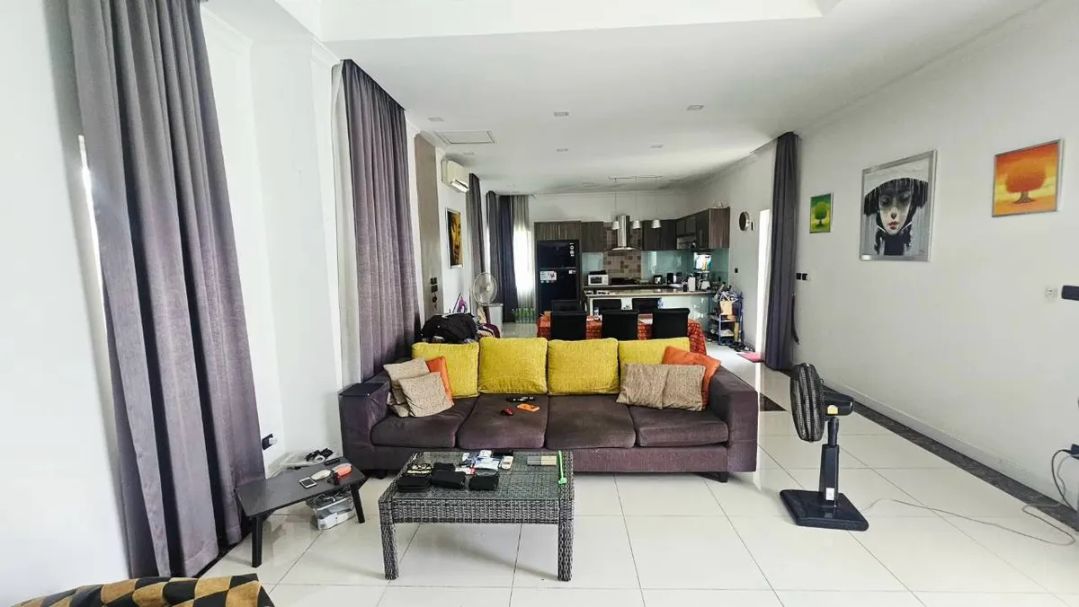3 Bedroom 4 Bedroom house with private pool photo 6
