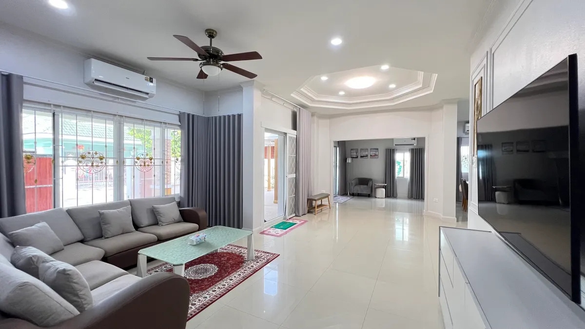 2 Bedroom 2Bathroom in East Pattaya photo 3