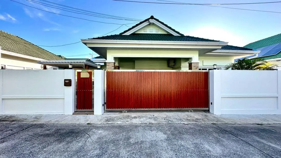 2 Bedroom 2Bathroom in East Pattaya