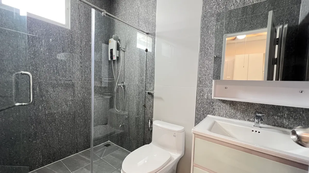2 Bedroom 2Bathroom in East Pattaya photo 21