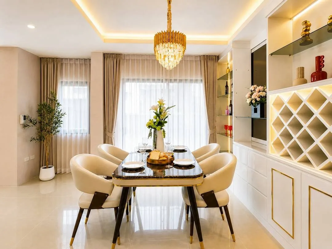 4 Bedrooms House For Rent In East Pattaya photo 14