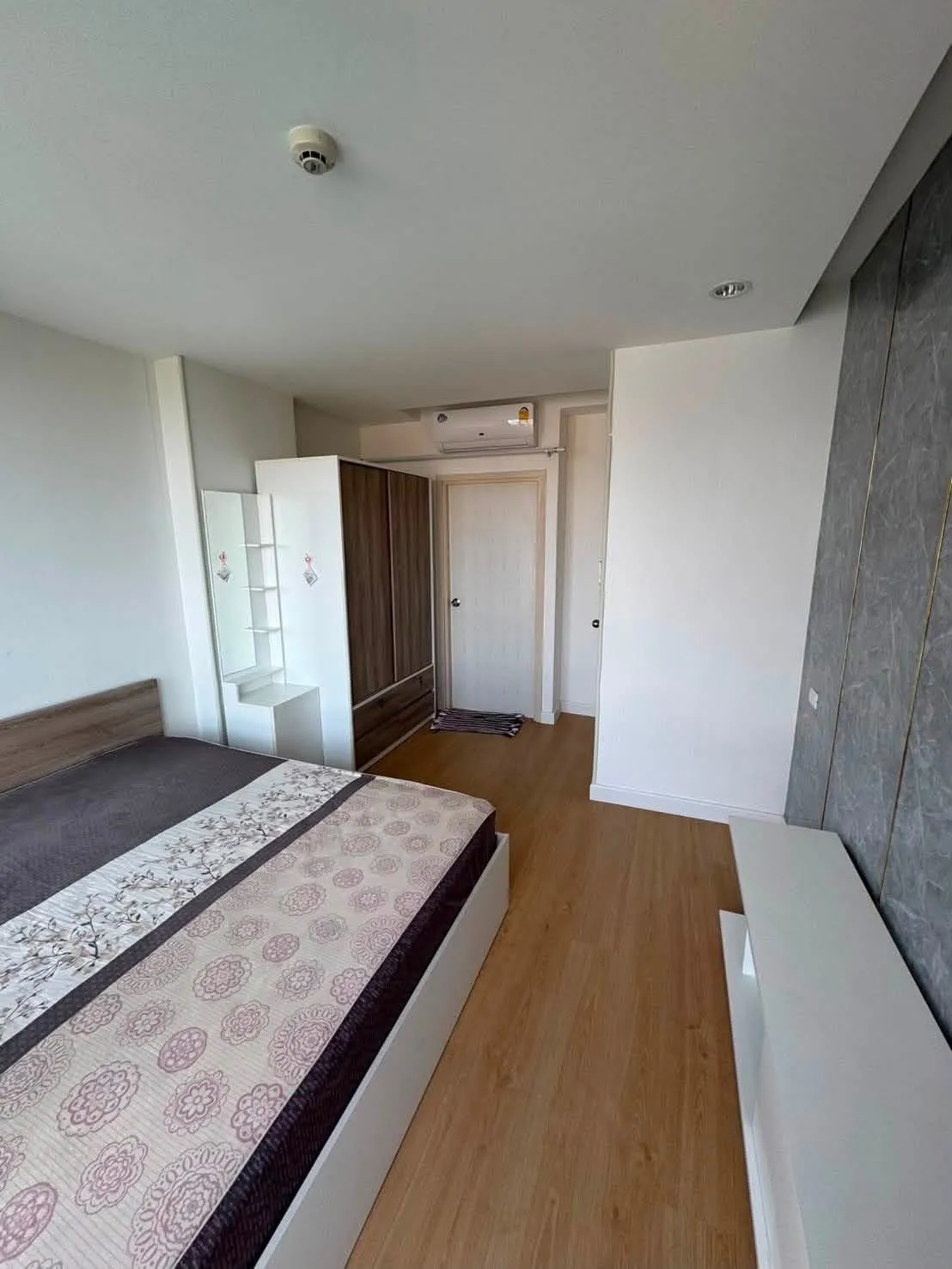 2-Bedroom condo Available for Rent in Khao Noi photo 9