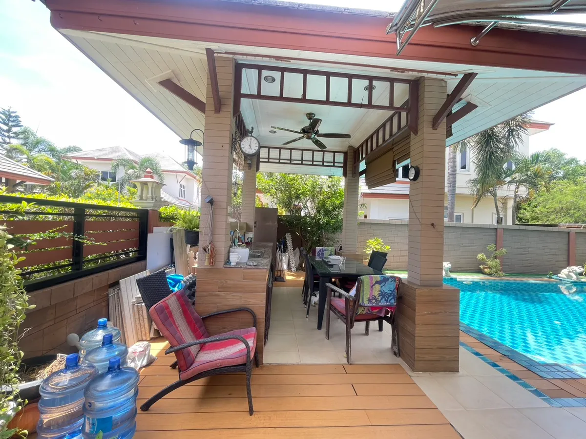Beautifully Renovated 3-Bedroom Pool Villa for Sale photo 23