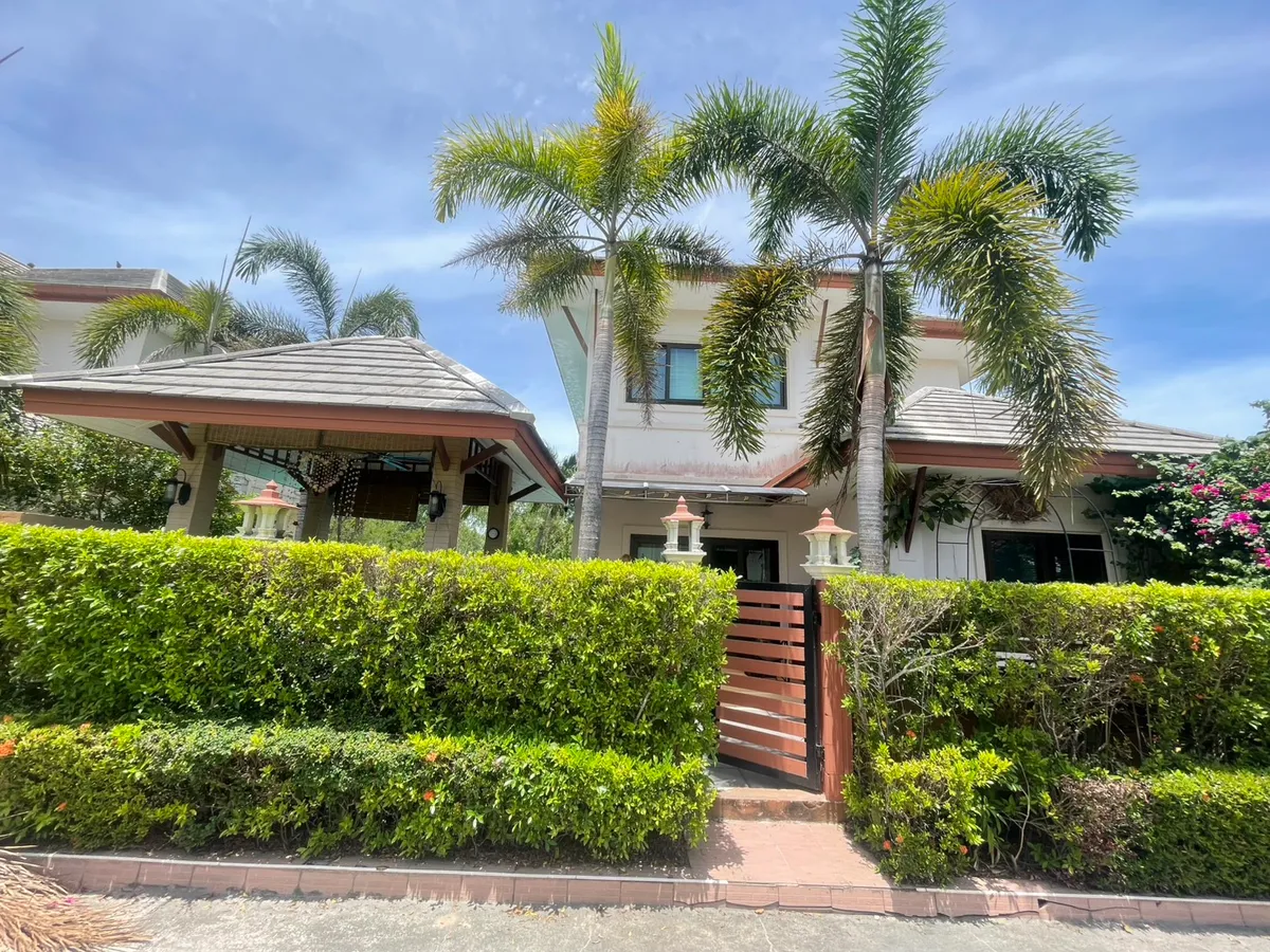Beautifully Renovated 3-Bedroom Pool Villa for Sale photo 25