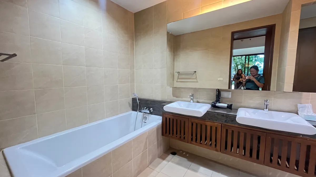 2 Bedrooms 3 Bathrooms in South Pattaya photo 13