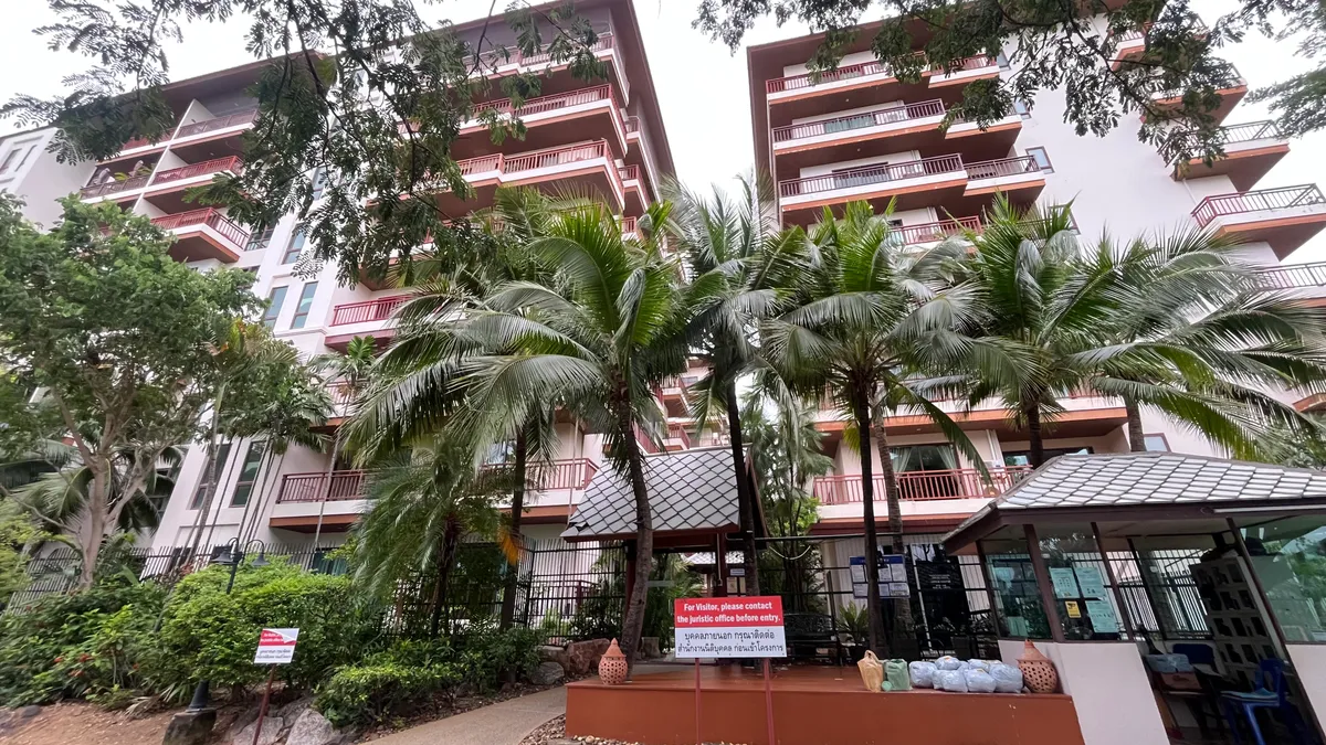 2 Bedrooms 3 Bathrooms in South Pattaya photo 4