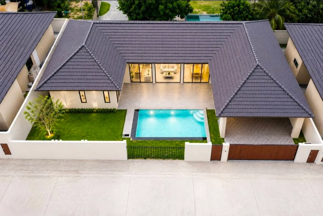 The Gardenville 9 Pool Villa for Sale in East Pattaya