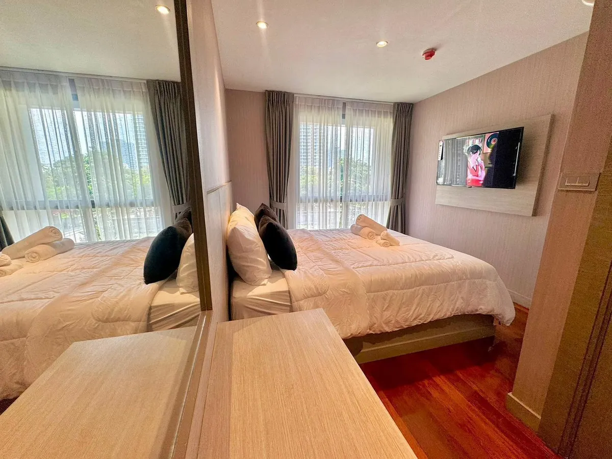Condo for rent at Saint Senate photo 13