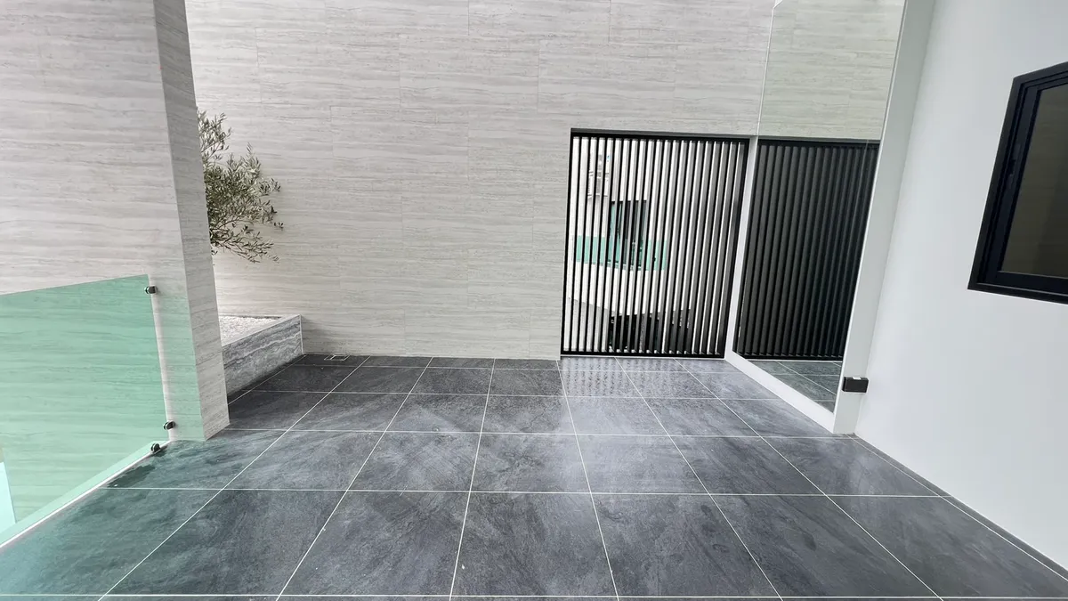 Pool villa 5 Bedrooms 4 Bathrooms in Huay yai photo 4