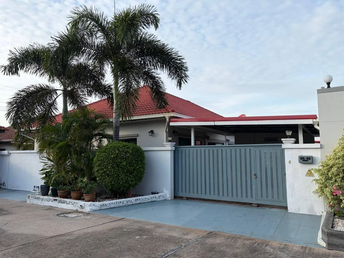 3 Bedroom 2 Bathroom Pool Villa in Siam Executive Estate