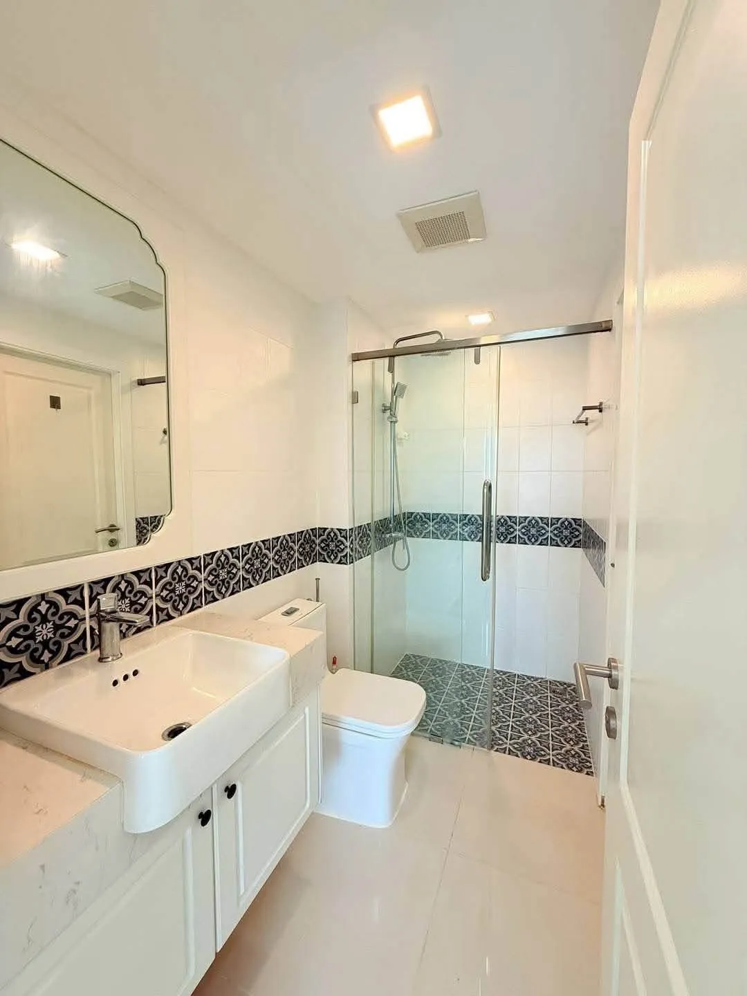 The Orient Resort & Spa Jomtien for sale photo 8