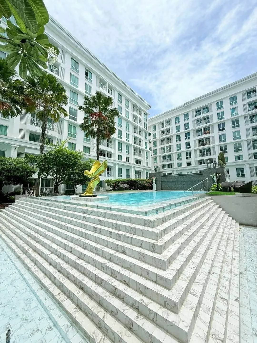 The Orient Resort & Spa Jomtien for sale